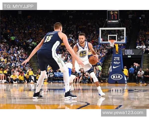 勇士与掘金激战四月三日NBA精彩对决回顾与分析