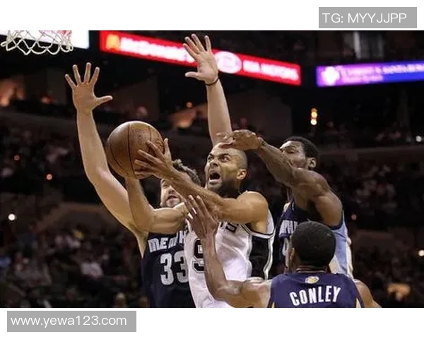 2013年NBA季后赛首战热火对决马刺精彩回顾与赛后分析