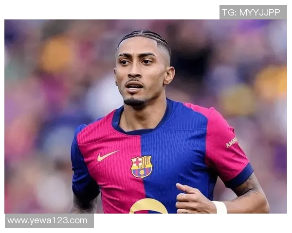 弗里克:当拉菲尼亚开端逼抢时,所有人都会跟着做好预备 弗里克:当拉菲尼亚开端逼抢时,所有人都会跟着做好预备